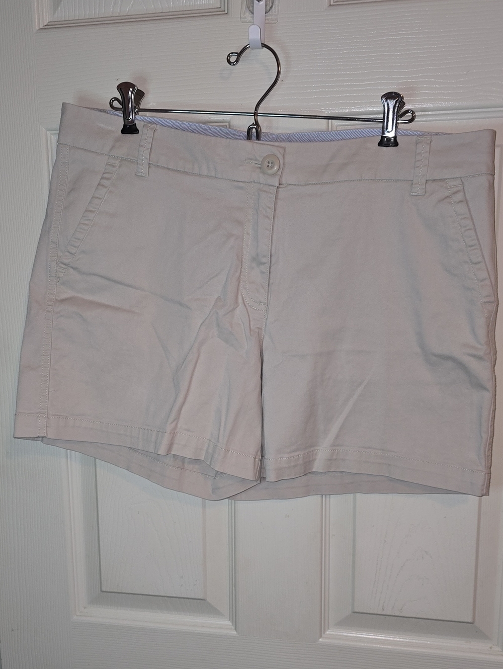 crown‎ & ivy Light Beige Cotton Bermuda Shorts